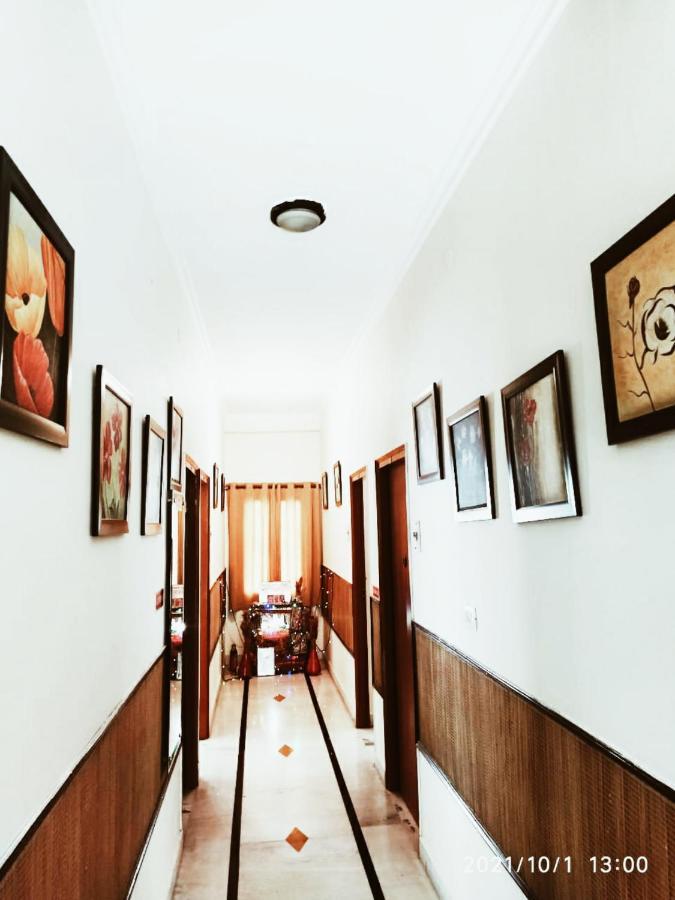 Hotel Bhambri Expo House Delhi  Exterior foto